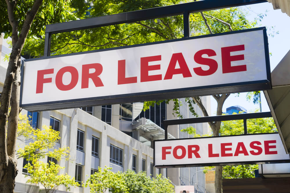 Triple Net (NNN) Lease: The Investor's Guide to Passive Real Estate Income